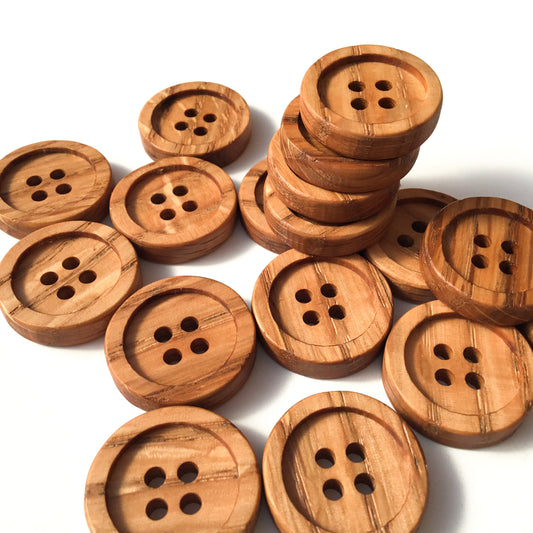Four Hole Inset Button - Red Oak Wood 1"