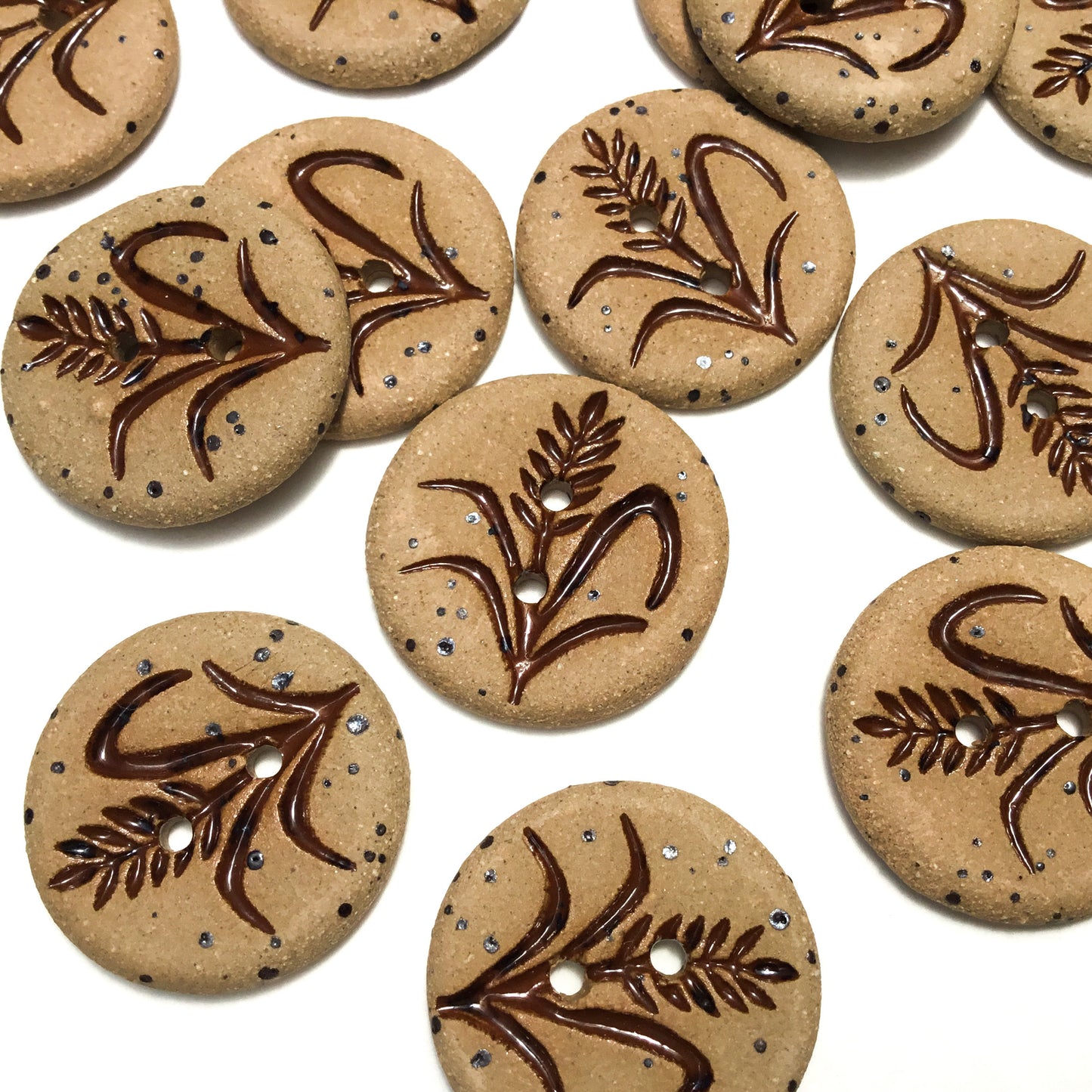 Dark Amber Wheat Stoneware Button 7/8"