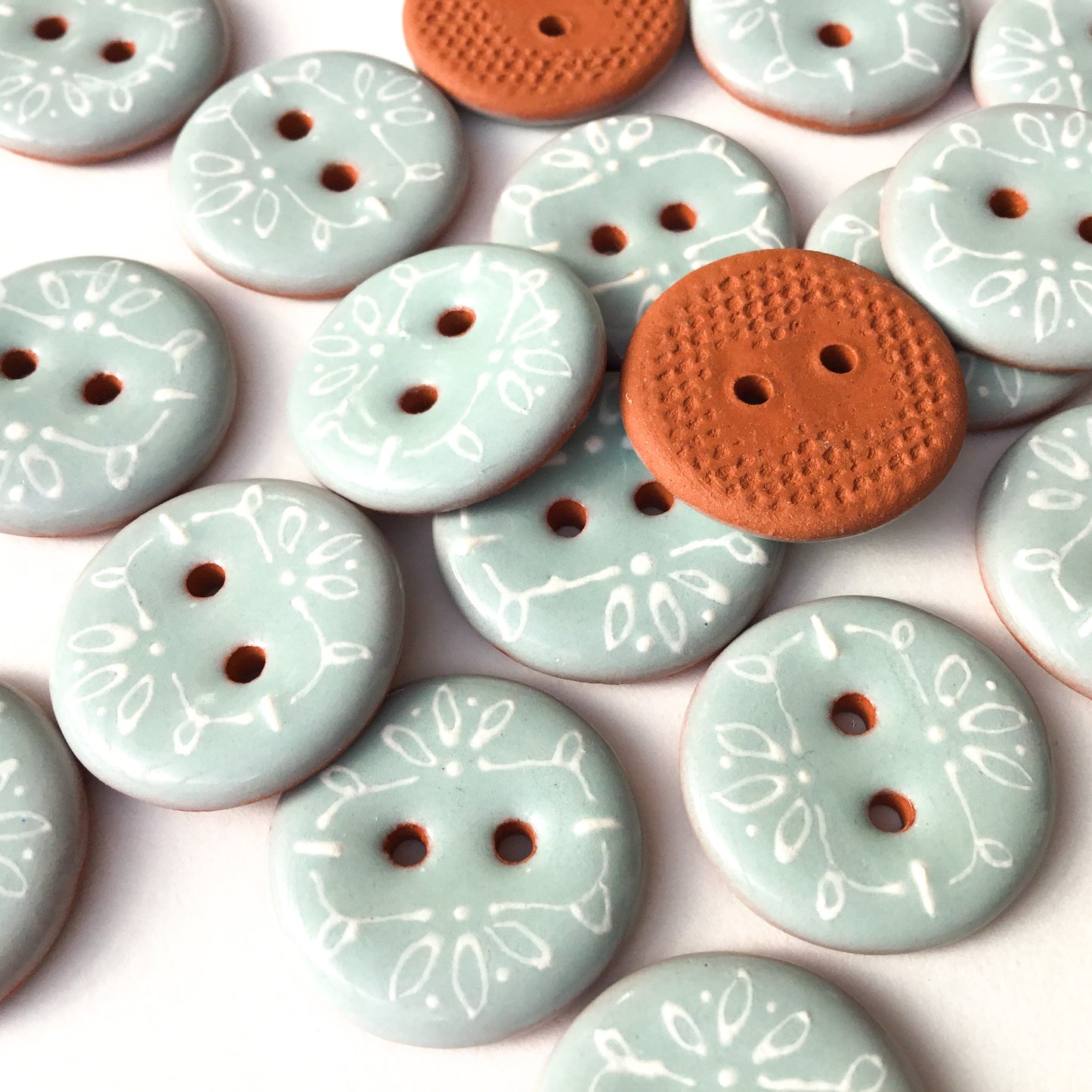 Victorian Lace Buttons - Seabreeze Blue - 3/4"