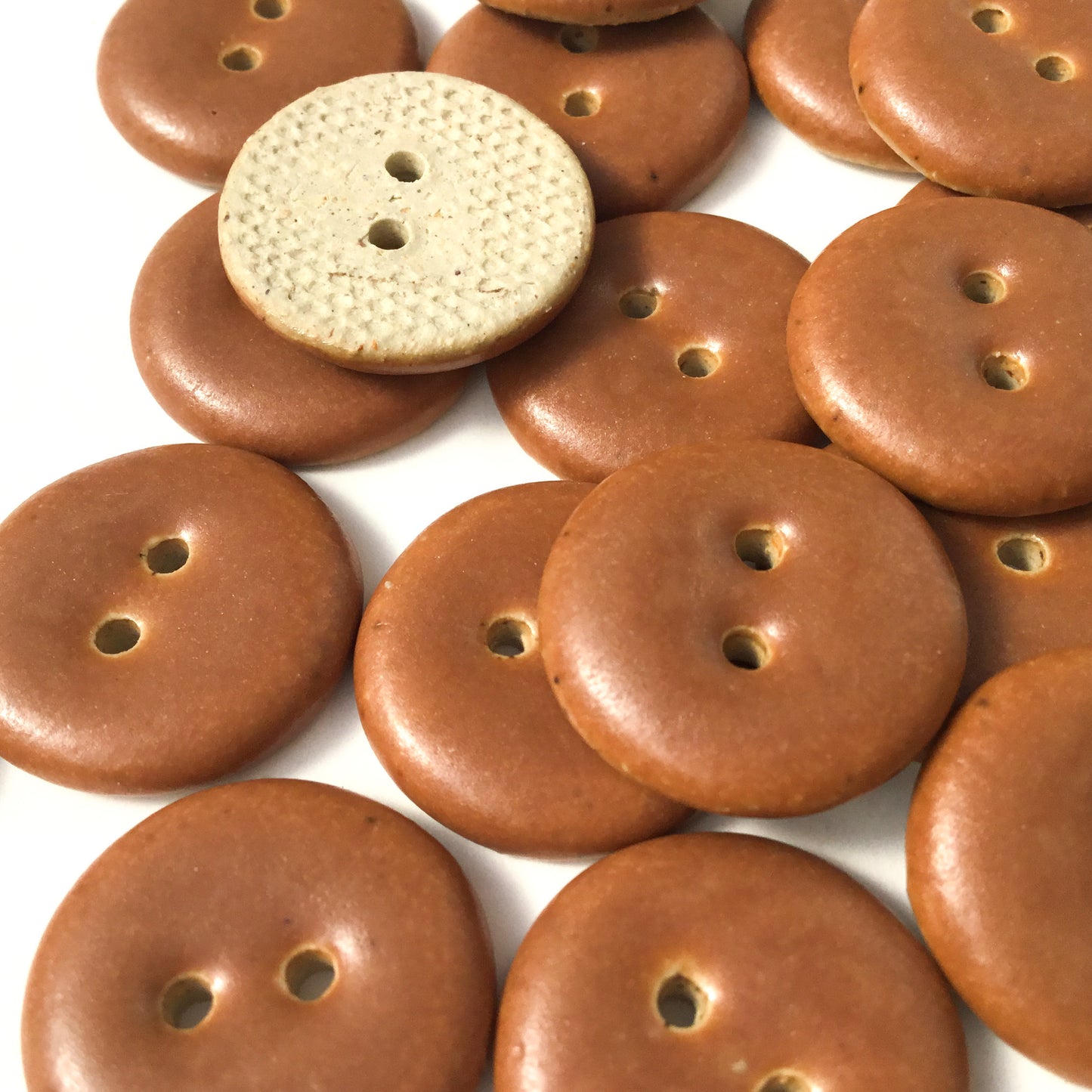 Matte Brown Stoneware Button 3/4"