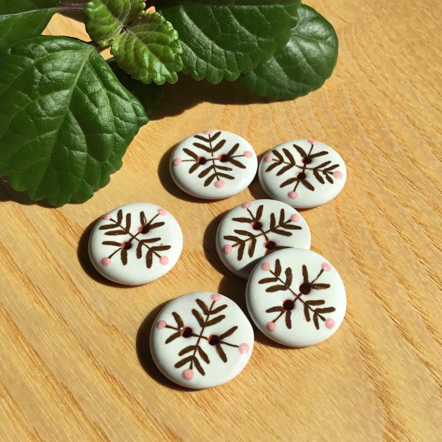 ‘Bud & Vine’ Ceramic Button 3/4”