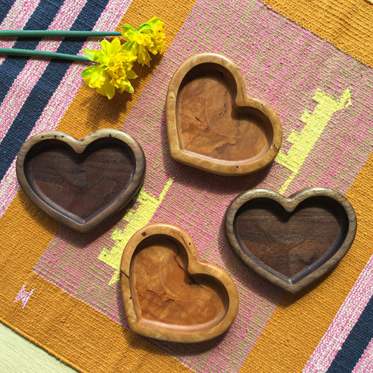 Wooden Heart Dish - 6.5"