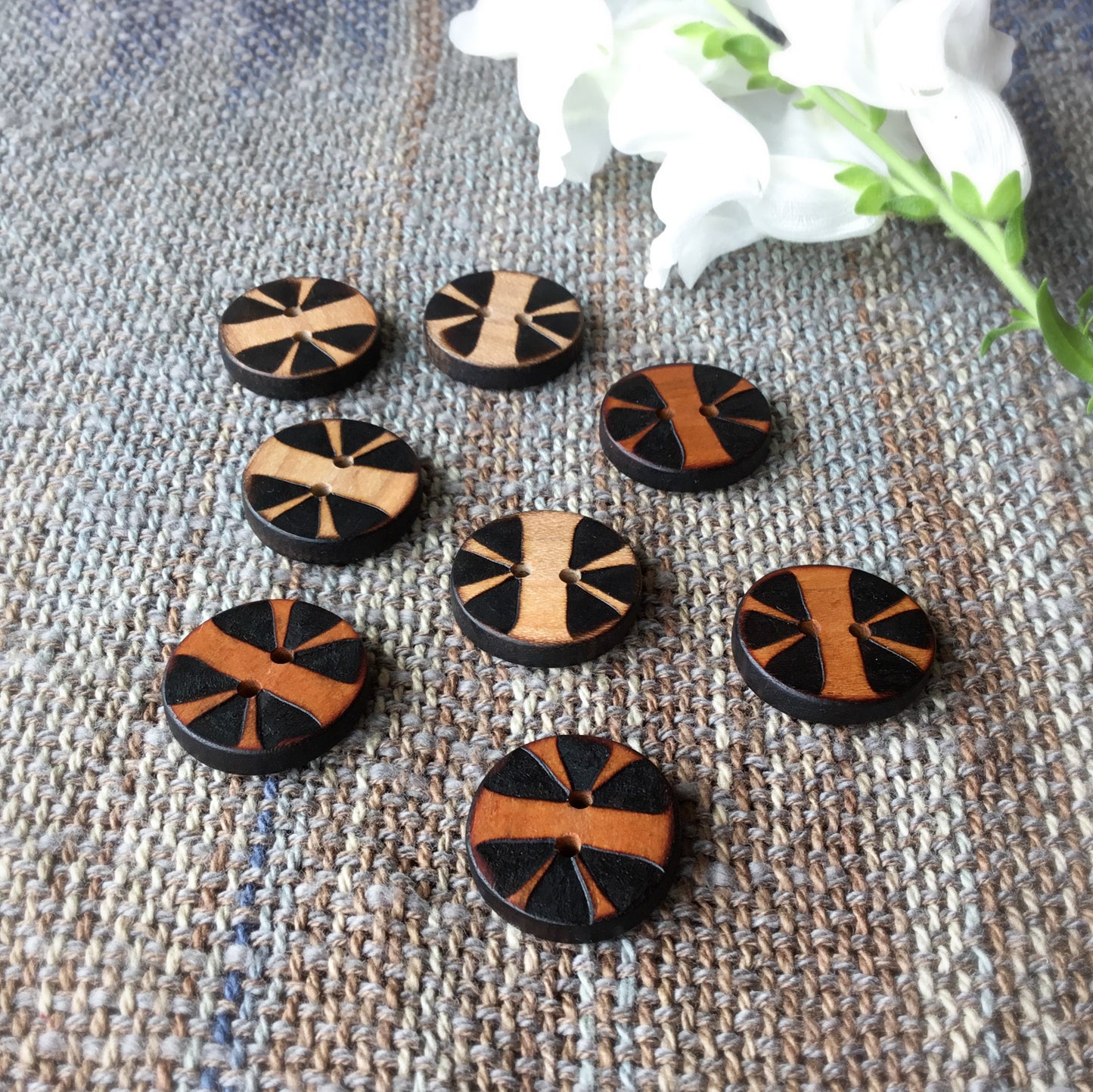 'Split Flower' Wood Burned Buttons  7/8”