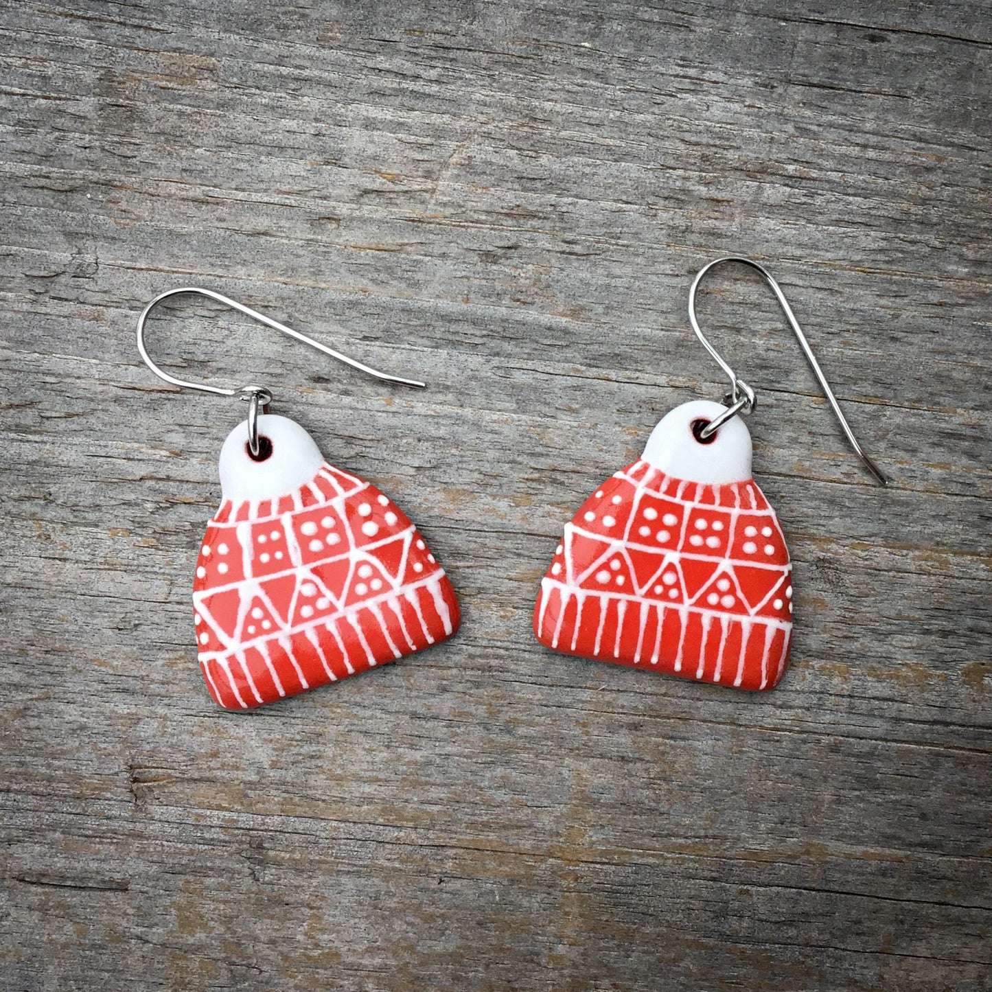 'Hand Knit Hats' Ceramic Earrings