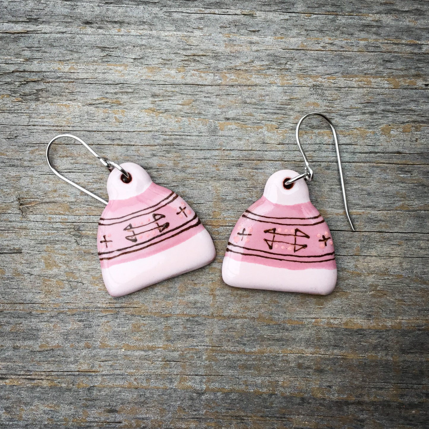 'Hand Knit Hats' Ceramic Earrings