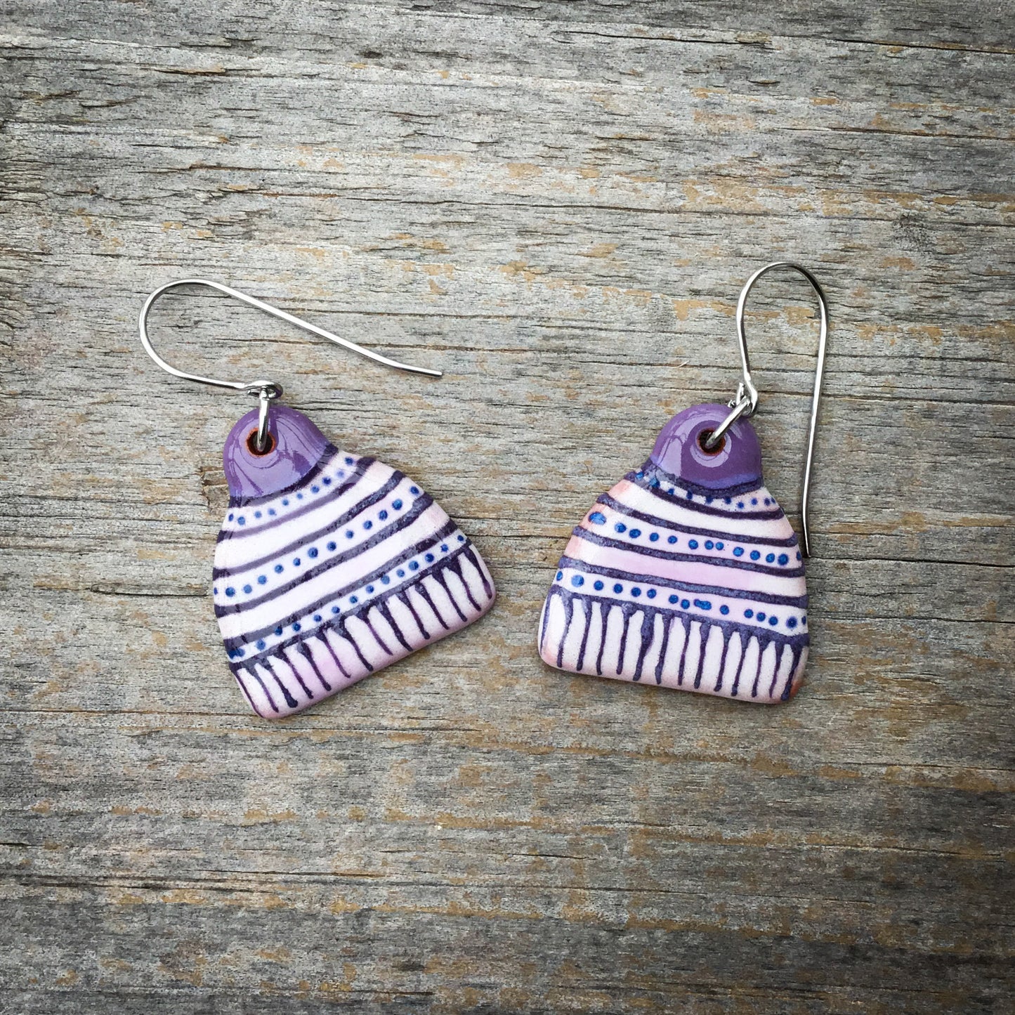 'Hand Knit Hats' Ceramic Earrings