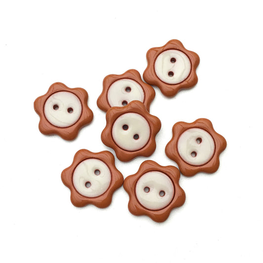 'Floral Darlings' Flower Buttons - Chestnut Brown   7/8"