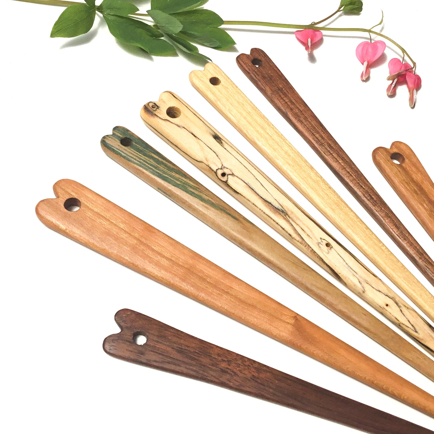 Wooden Heart Needles - Weaving Tapestry Needles - Mixed Lengths