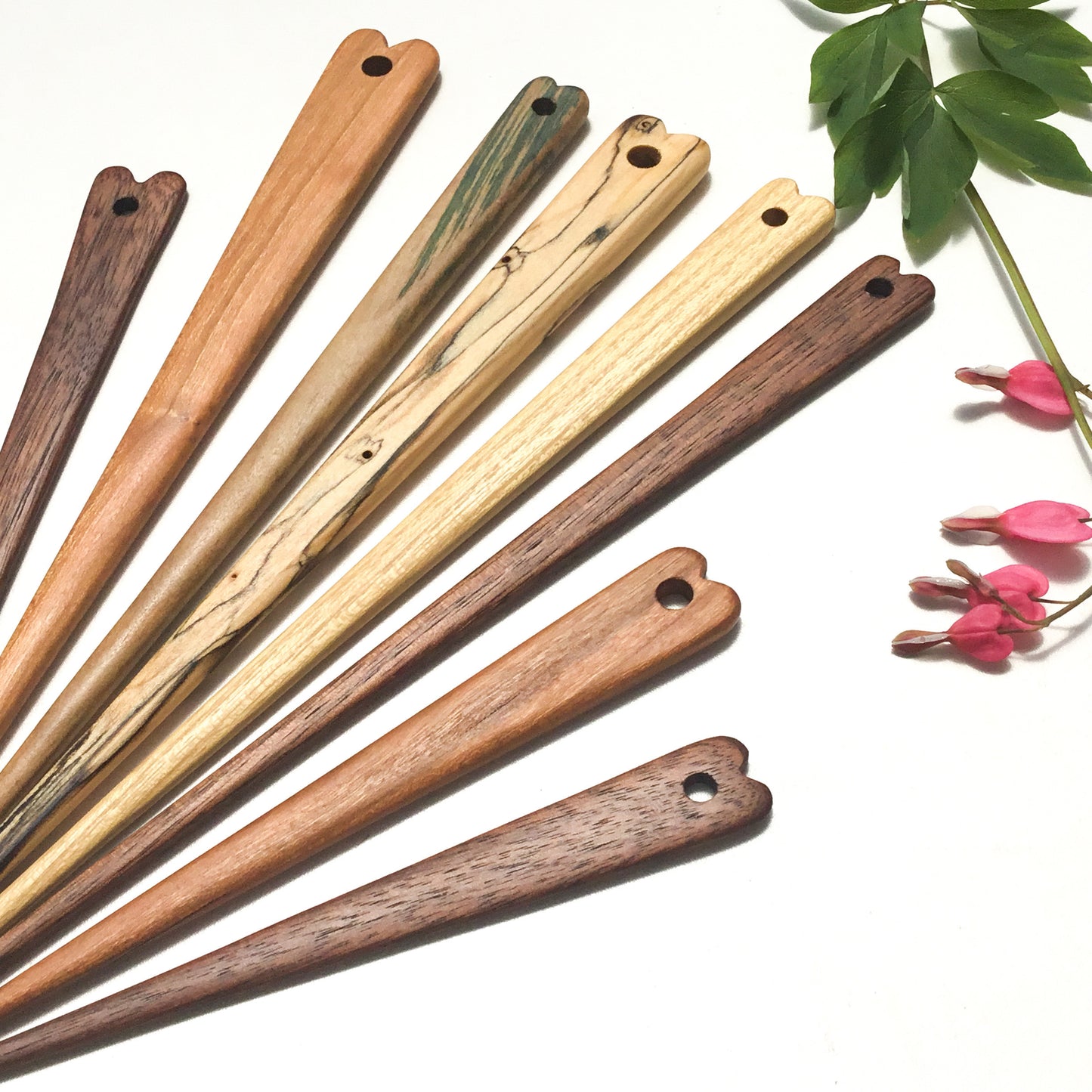 Wooden Heart Needles - Weaving Tapestry Needles - Mixed Lengths