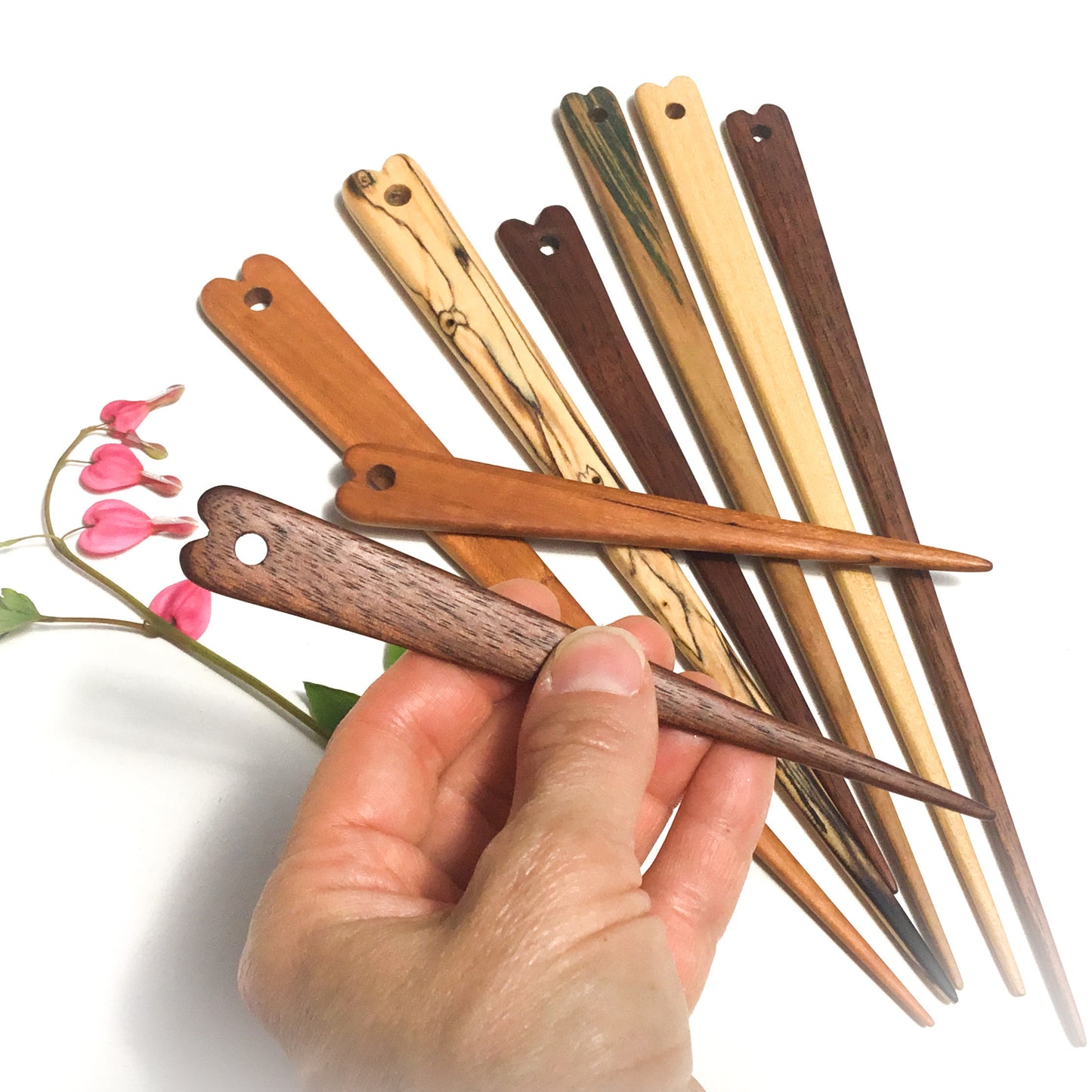 Wooden Heart Needles - Weaving Tapestry Needles - Mixed Lengths