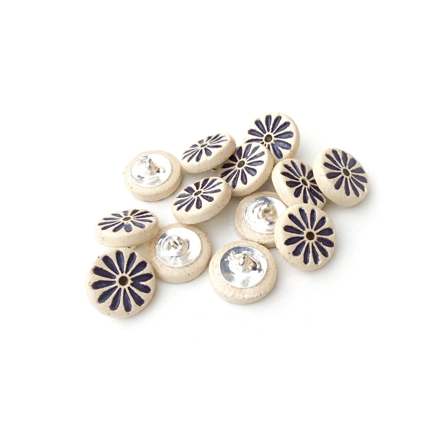 Dark Blue Daisy Shank Buttons - 9/16"