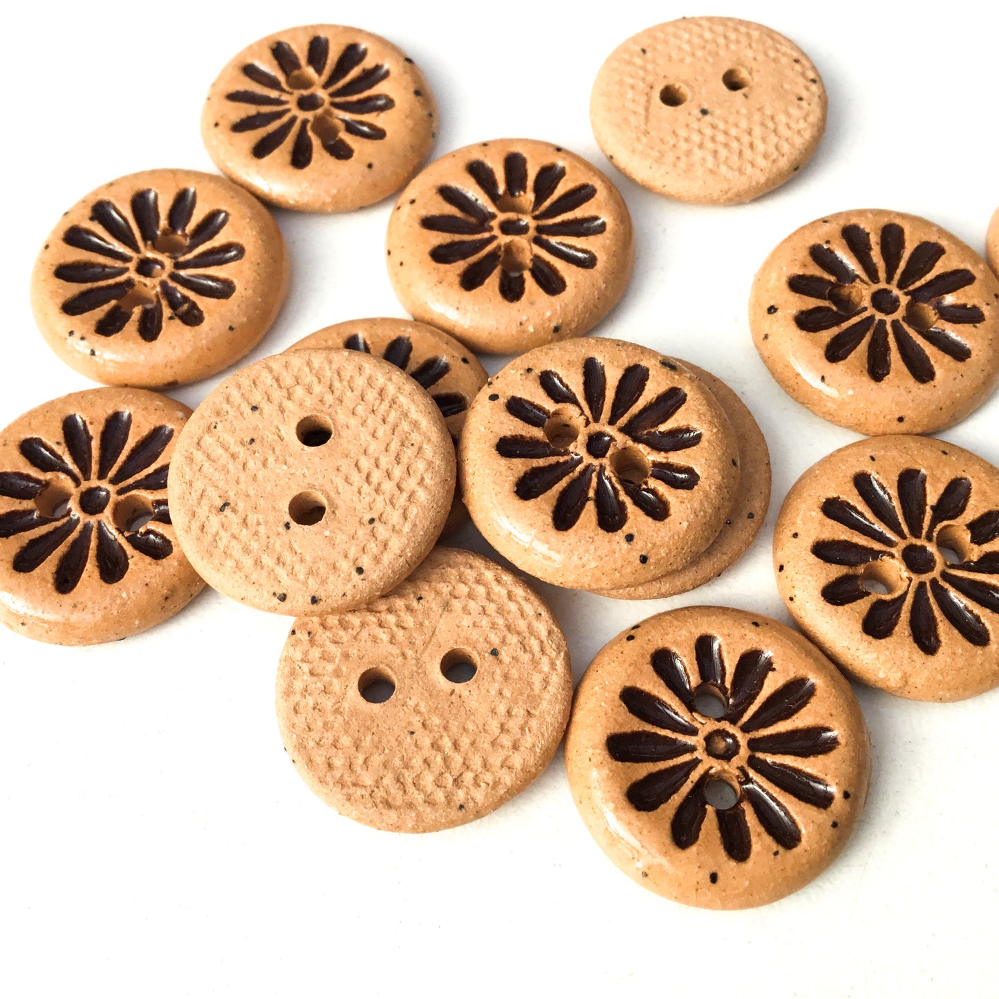 Dark Brown Daisy Buttons - 11/16"