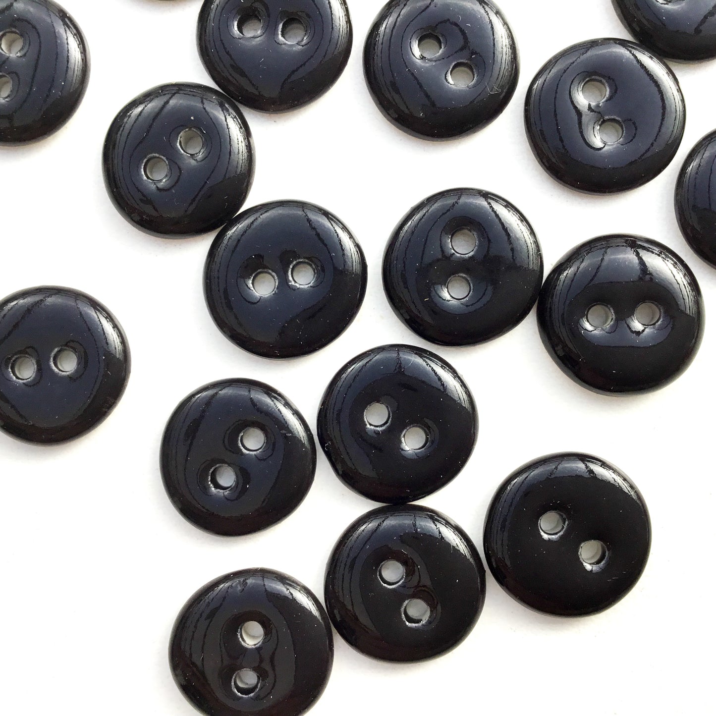 Black Porcelain Clay Buttons - 1/2"