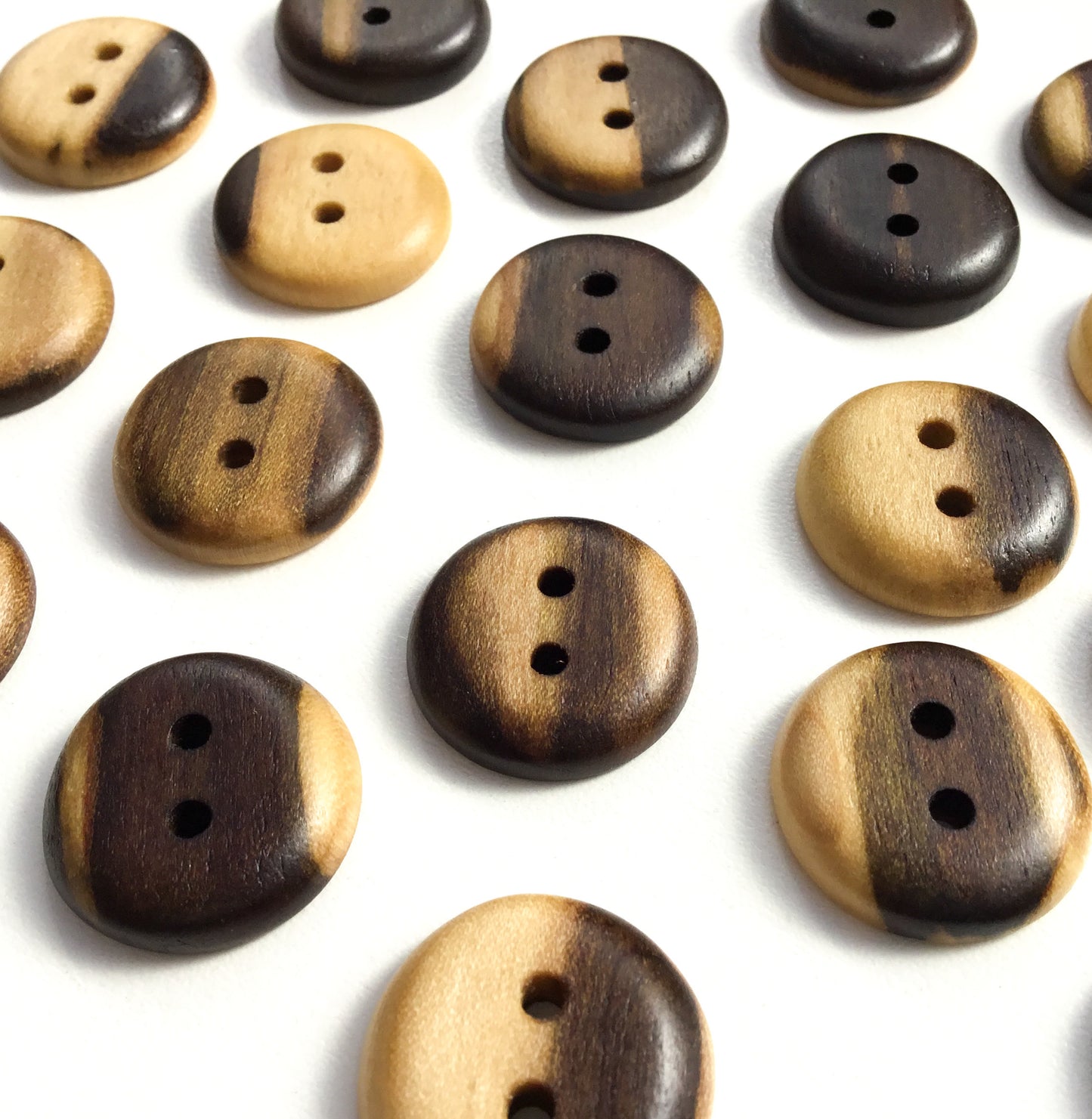 'Black &Tan' Tulip Poplar Wood Buttons - 3/4"