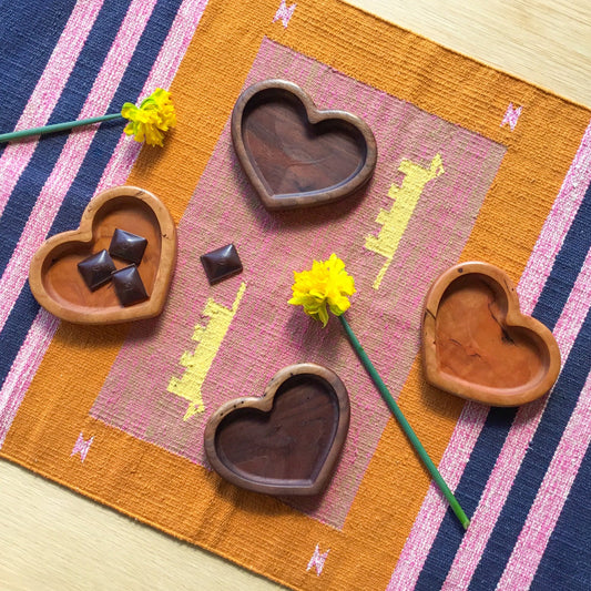 Wooden Heart Dish - 6.5"